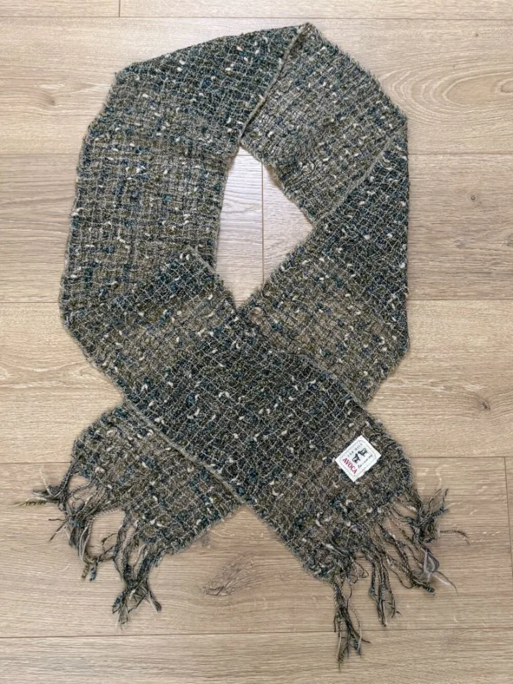 AVOCA The Mill Ireland Handweavers Cream, Blue, Grn Knotty Textured Scarf Fringe